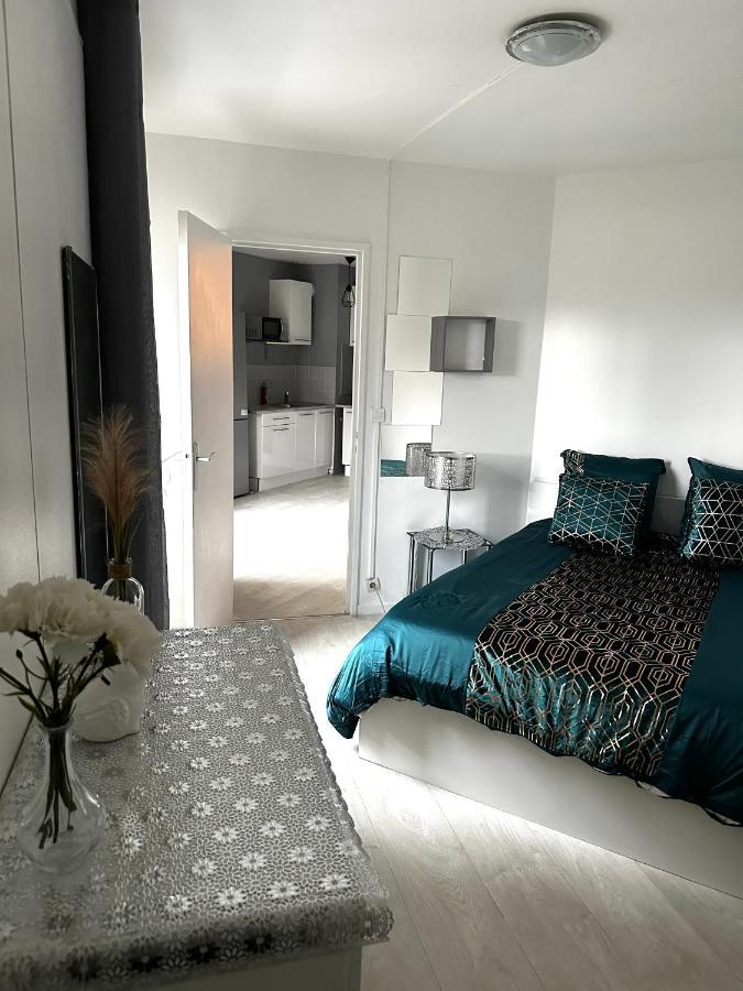 נואזי-לה-גראן Jolie Appartement Duplex 2 Min Gare-Disney Et Paris 15 Min מראה חיצוני תמונה
